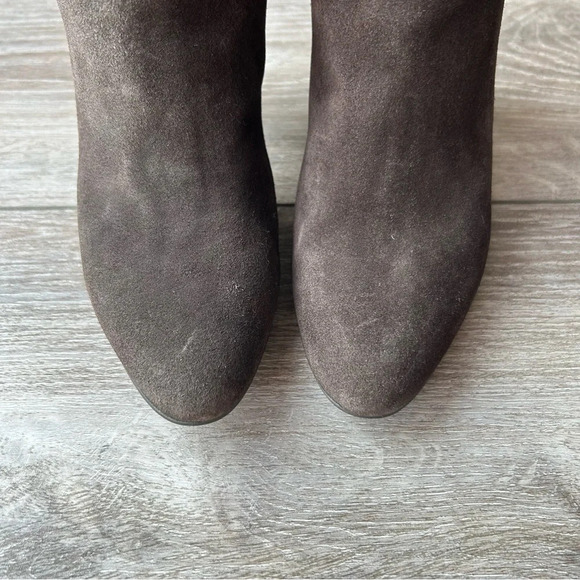 Arnold Churgin Handmade Brown Suede Slouch Knee High Tall Heeled Boots - Picture 4 of 14